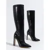 Colección Otoño 2026: Botas de Tacón Grueso hasta la Mitad de la Pantorrilla con Forro Interior Elástico, Diseño Irregular con Adornos de Diamantes, Moderno Patrón de Piedra y Punta Fina