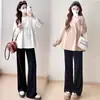 Roupa de Maternidade Outono e Inverno Conjunto Moda Acolchoado Manga Longa Casaco Amplo Veludo Branco Top Calça Wide Leg Conjunto de Duas Peças