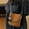 Bolsa de Design Retrô de Nicho para Mulheres Outono e Inverno 2025 Nova Bolsa Transversal de Moda de Alto Padrão Bolsa Carteiro Bolsa Saco