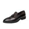 Zapatos mocasines de borlas estilo británico talla grande 48, zapatos de cuero para hombre con retazos slip-on, estilo business casual, transfronterizos
