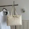 Estilo novo de 2026, bolsa tote casual da moda e única em estilo francês, disponível como bolsa de mão, bolsa de ombro ou bolsa transversal
