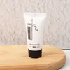Shampoo e Gel de Banho Descartáveis em Tubo para Hotel - Conjunto de Cuidados com Chá Branco - Artigos de Higiene Pessoal para Hotéis e Pousadas