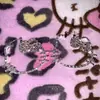 Brincos de Hello Kitty Fofos Cheios de Diamante Estilo Menina Doce Cool Picante Moda para Mulheres Design Único de Nicho Brincos Vazados