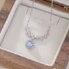 Yilu Plata de Ley S925 Jade Verde Aguamarina Colgante Geométrico Redondo Moda Lujo Ligero Sonrisa Collar de Plata Venta al por Mayor