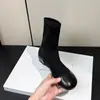 Botas de Cano Curto Elásticas Bico Redondo Color Block Estilo Coreano para Mulheres Botas Individuais 2026 Moda Inverno Solado Plano Botas Emagrecedoras Altura Versátil Botas Meia