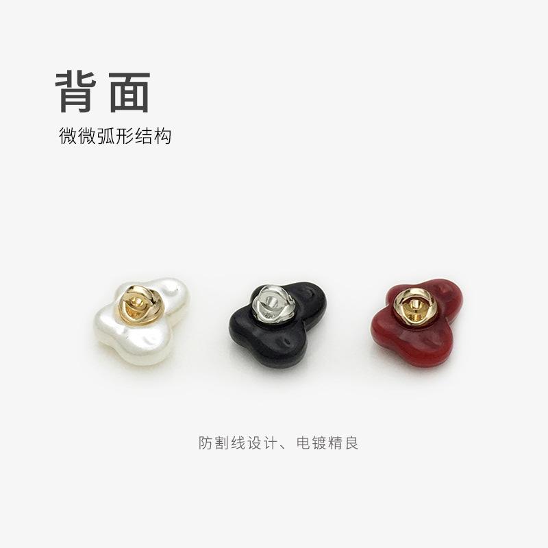 背面、颜色