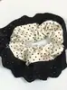 Elástico de Cabelo Scrunchie Listrado com Renda Estilo Coreano para Mulheres, Acessório de Cabelo Suave e Elegante, Elástico de Cabelo Scrunchie Estilo Coreano