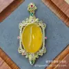 Colgante de Hebilla de Paz con Incrustaciones de Crisoprasa Imperial Verde Tipo Hielo para Mujer, Buda Sonriente Buda Maitreya Dios de la Riqueza Colgante de Jade