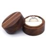 Caja de Madera Maciza para Pendientes de Mujer, Anillos, Joyero de Almacenamiento y Regalo, Nogal Negro Exclusivo Transfronterizo para Regalos de Enamorados Logo