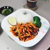 Atacado Prontos para Comer Comida Rápida para Levar Pratos em Tigelas Pequenas, Pacotes de Refeição de Arroz na Panela de Barro, Refeições Rápidas, Alimentos Congelados
