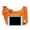Bolsa de Ombro Esportiva Versátil de Moda Nova 2026 para Uso Externo Simples de Grande Capacidade Transversal Bolsa Bolinho para Mulheres