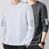 Camiseta esportiva casual masculina de manga longa estampada, moderna para adolescentes, adequada para todas as estações, gola redonda, top básico de manga longa