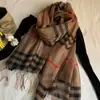 Nuevo Pañuelo de Seda a Cuadros Estilo Británico Estilo Coreano Versátil para el Trabajo Sensación de Alta Gama Pañuelo de Gasa Moda Diseño de Nicho Pañuelo para Mujer