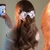 Pinza de Plátano con Lazo de Lunares de Satín de Alta Gama, Pinza para el Cabello Dulce y Femenina para la Parte Posterior de la Cabeza, Pasador de Textura de Alta Calidad