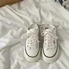 Zapatos de lona de suela gruesa estilo coreano, versátiles, con lunares, para mujer, nueva colección de verano 2026, zapatillas casuales estilo estudiante
