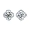 Brincos de Agulha de Prata S925 para Mulheres, Brincos de Trevo de Quatro Folhas de Luxo Leve Transfronteiriços, Brincos Clássicos Simples Versáteis de Moissanita Sintética com Pedras