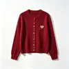 Cárdigan de punto suave y dulce estilo coreano para mujer, nueva colección de otoño, decorado con rosas en forma de corazón y flores pequeñas, chaqueta suéter