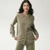 Nuevo Conjunto de Dos Piezas para Mujer Otoño 2026: Cárdigan de Cachemira de Alta Gama + Pantalones Rectos Adelgazantes