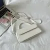 Bolsa Pequena Simples Retro Coreana para Mulheres 2026 Nova Moda Bolsa de Ombro Transversal Bolsa de Mão Estilosa de Alto Valor para Mulheres