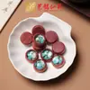 Figurilla de Gato de Orejas Largas con Laca de Ébano Yiming Xianyuan Laca Gato Curioso Adorno en Forma de Corazón de Ciervo
