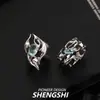 Anillo de Diseño de Nicho con Forma de Llama con Circonita Azul Claro, Abierto, Personalizable, Lujo Ligero, Artístico, Joyería de Alta Gama para Mujeres
