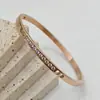 Pulseira de Aço Titânio Nicho para Mulheres com Toque de Luxo, Design Totalmente Cravejado, Não Desbota, Joias Estilo Ins Atacado
