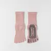 Calcetines de Yoga de Cinco Dedos para Mujer Calcetines de Algodón Puro de Media Pantorrilla Antideslizantes Profesionales para Pilates Deportes de Interior Fitness Calcetines de Punta Larga