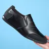 Zapatos blancos zapatos de hombre altura oculta zapatos de cuero zapatos de cuero para hombre cuero suave suela blanda mocasines talla grande ligeros perezosos zapatos casuales