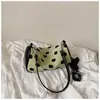 Bolso de axila coreano de nicho transfronterizo para mujer, nuevo y elegante bolso de mano de lunares para el día a día, bolso de hombro y cruzado de alto valor