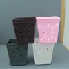 Caja de Almacenamiento de Escritorio de Cuatro Colores Portalápices Redondo Cuadrado de Oficina Cesta de Almacenamiento Hueca Simple para Estudiantes Creativos