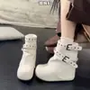 Botas JK da moda ultra macias com aumento de altura, novo modelo 2026, bico redondo emagrecedor, versáteis com saias, botas curtas Birkenstock femininas