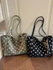Bolso de mano único y elegante de lunares para mujer, nuevo bolso de hombro casual de moda 2026, bolso de gran capacidad para el trabajo