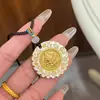 Colgante de Jambhala Amarillo Método Antiguo para Hombres y Mujeres Nuevo Estilo Chino Tendencia Nacional Estilo Étnico Palabras Auspiciosas Incrustación de Oro Colgante de Collar Paz y Alegría