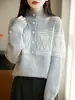 Cuello alto, simple y elegante, de un solo botón, corte ajustado, manga larga, versátil y perfecto para el uso diario en otoño e invierno, creando un look relajado y estiloso