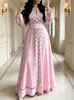 Comercio electrónico transfronterizo, talla grande europea y americana, nueva colección otoño 2026, elegante vestido de malla estampada con retazos y cuello en V