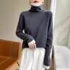 Camisa básica de tricô feminina de manga comprida, novo suéter pulôver, blusa de tricô solta com gola dupla empilhada e cores contrastantes para outono e inverno