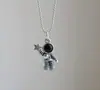 Collar a Juego para Parejas de Atracción Mutua Plateado Colgante de Astronauta con Imán 2 Piezas Collar de Astronauta