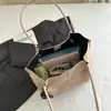 Bolso Tote Mate Transfronterizo para Commuter para Mujer 2026 Verano Nuevo Estilo Alta Calidad Retro Nicho Bolso de Hombro Bajo el Brazo