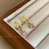 Aretes Cuadrados de Zirconia Rosa, Lujo Accesible y Aretes de Gama Alta, Aretes, Aretes Integrados con Disco Repelente de Mosquitos, Sin Perforaciones