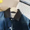 Chaqueta de Mezclilla de Color Block a la Moda con Cuello de Solapa para Niños y Niñas, Chaqueta de Bebé Primavera y Otoño 2026, Top de Moda Infantil