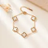 Pulsera de Acero de Titanio con Diseño Nuevo de Trébol de Cuatro Hojas de la Suerte y Cinco Flores, Simple y Elegante, Popular en Europa y América, Joyería de Acero Inoxidable, Venta Caliente