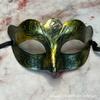 Máscaras de Media Cara Estilo Antiguo para Hombres y Mujeres, Adecuadas para Fiestas de Máscaras, Fotografía de Halloween, Fiestas Cos Populares de Tiktok, Diseño Dorado Retro
