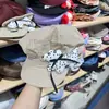Al por mayor 25 Años Nuevo Estilo Japonés Lindo Lunares Cachorro Cuadros Boina Sombrero para Mujeres, Moda Primavera y Verano Gorra de Periodista