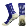 Venta al por mayor de fábrica calcetines de fútbol profesionales para adultos calcetines deportivos con puntos antideslizantes para niños calcetines transpirables para entrenamiento juvenil hombres y mujeres