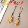 Cadena para Teléfono Gato de Cola Larga Sándalo Amarillo, Colgante Gato Lindo Yiming Xianyuan, Adorno Creativo Llavero de Coche
