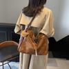 Bolsa feminina retrô de grande capacidade para deslocamento, nova moda 2025, bolsa transversal de ombro único, mochila casual leve