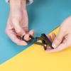 Preto e branco multifuncional casaco de plástico e chapéu meias de cortina clip clip chapéu clip com gancho giratório clipe forte