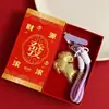 Pingente dourado em formato de ovelha com folha de ouro, corrente para celular, chaveiro, amuleto de fio vermelho, ovelha do zodíaco, decoração de Ano Novo, pequeno presente