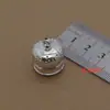Uma variedade de artesanato de cabeça pendurada de ouro galvanizado e prata, acessórios de brinquedo, material DIY com corda pendurada, cabeça de 1 a 3 cm