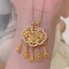 Rico y Auspicioso Colgante de Loto Dorado con Borla de Cerradura Concéntrica y Puntas de Diamante Antiguo, Exquisito y Hermoso, para Novia y Esposa